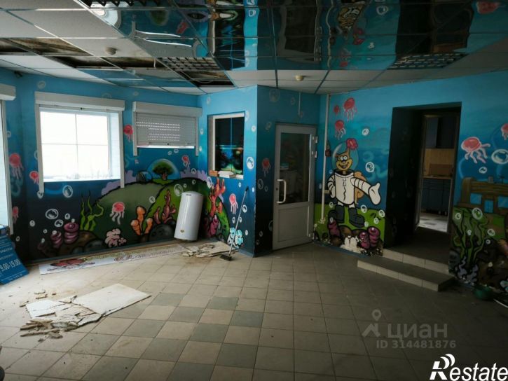 Торговое помещение ул Жуковская, 3,  д. 3