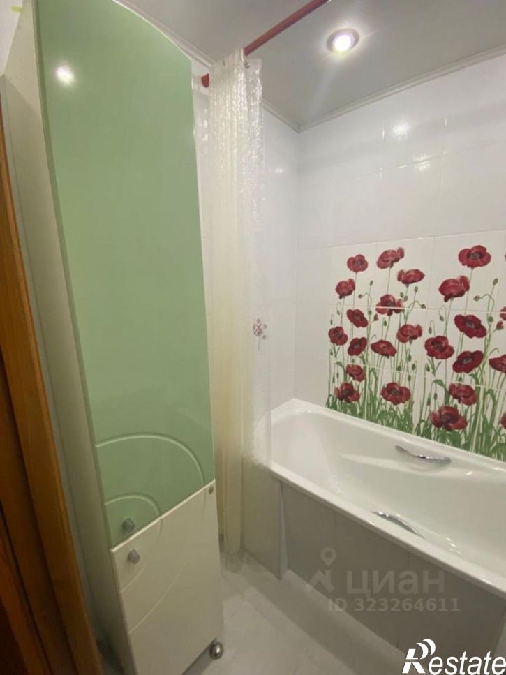 2-комн квартира ул Воеводы Боборыкина, 18,  д. 18