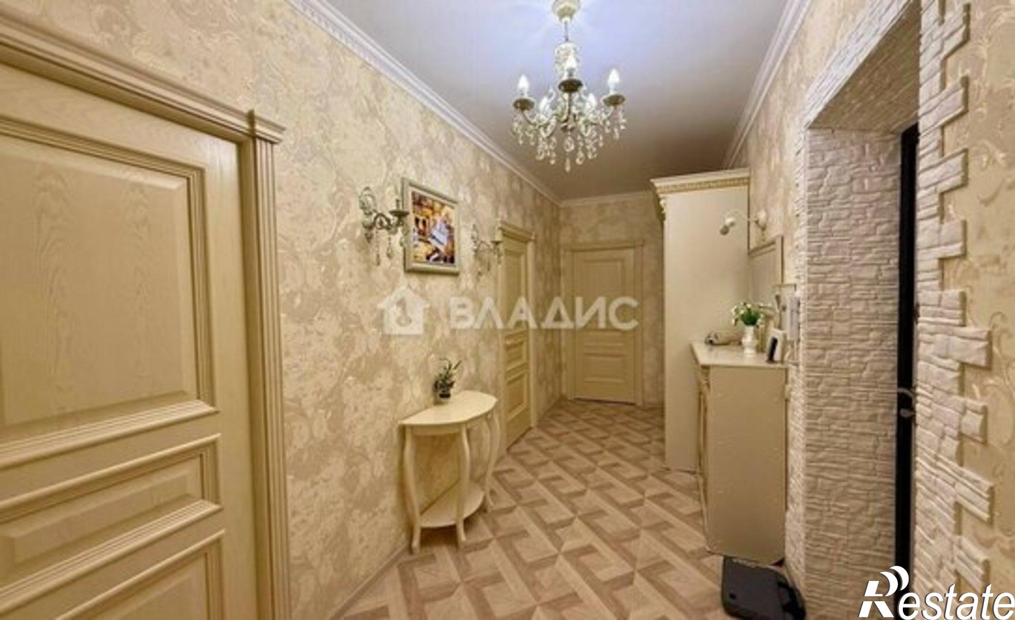 Купить квартиру за 12 000 000 рублей на ул Московская, 45