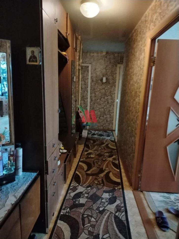 3-комн квартира Возрождения ул., д.11