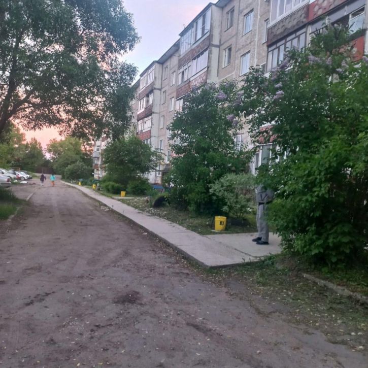 4-комн квартира Колганова ул, 38