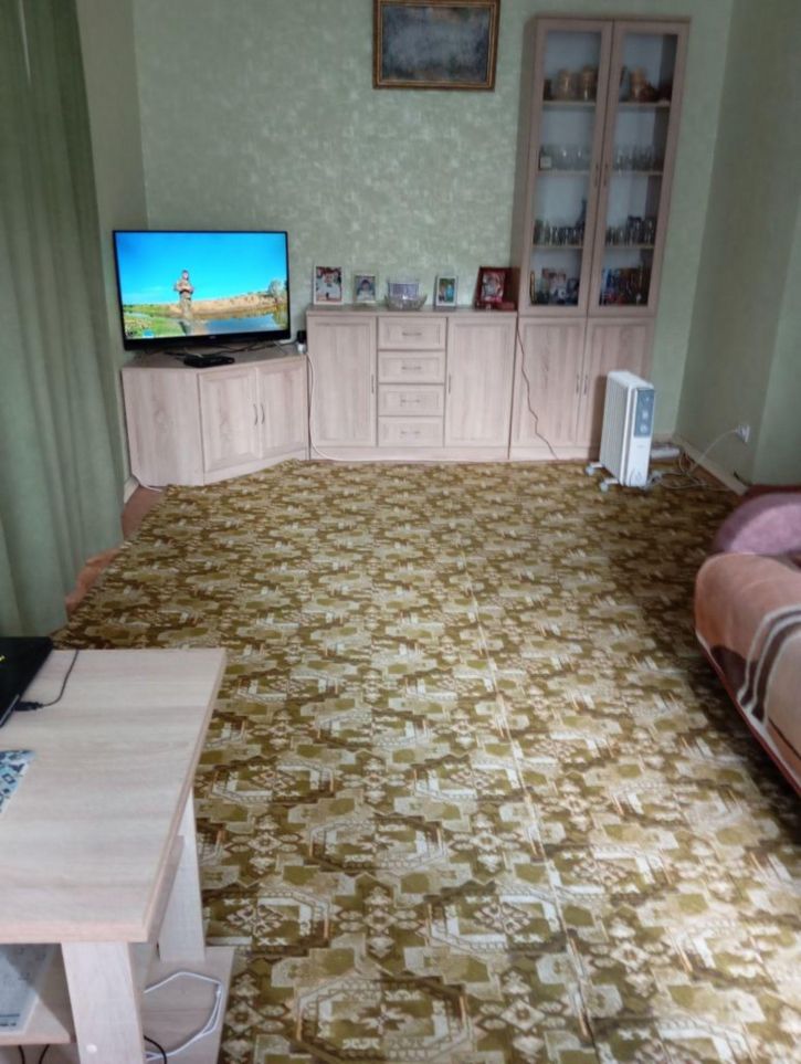 4-комн квартира Колганова ул, 38