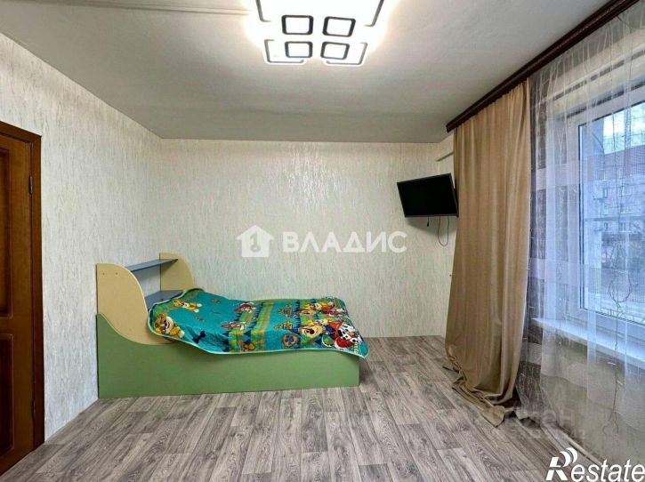 2-комн квартира Индустриальная улица, 14,  д. 14