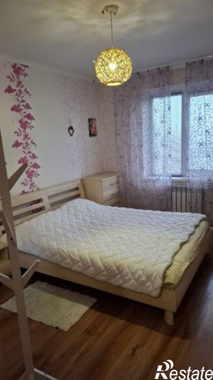 2-комн квартира Социалистическая улица, 37