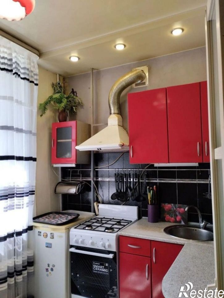 2-комн квартира Новоженова ул, 26