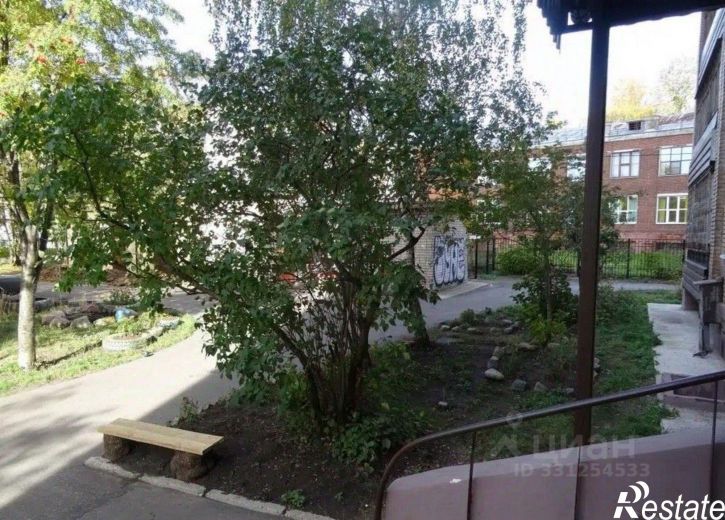3-комн квартира ул Дзержинского, 2,  д. 2