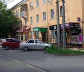 2-комн, 40кв м, этаж 3/3 ул Спортивная, 1
