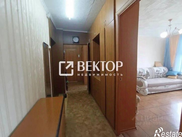 2-комн квартира ул 70 лет Октября, 2,  д. 2