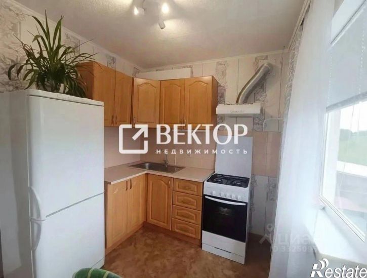 2-комн квартира ул 70 лет Октября, 2,  д. 2