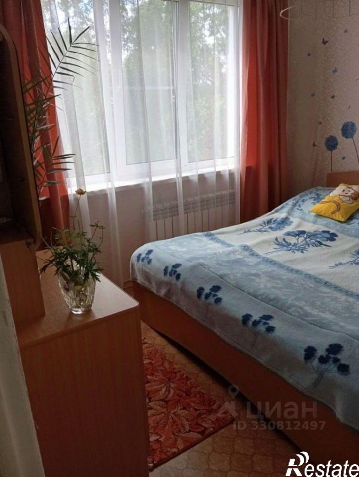 4-комн квартира ул Колганова, 38,  д. 38