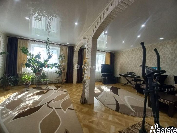 5-комн квартира пер 8 Марта, 6,  д. 6