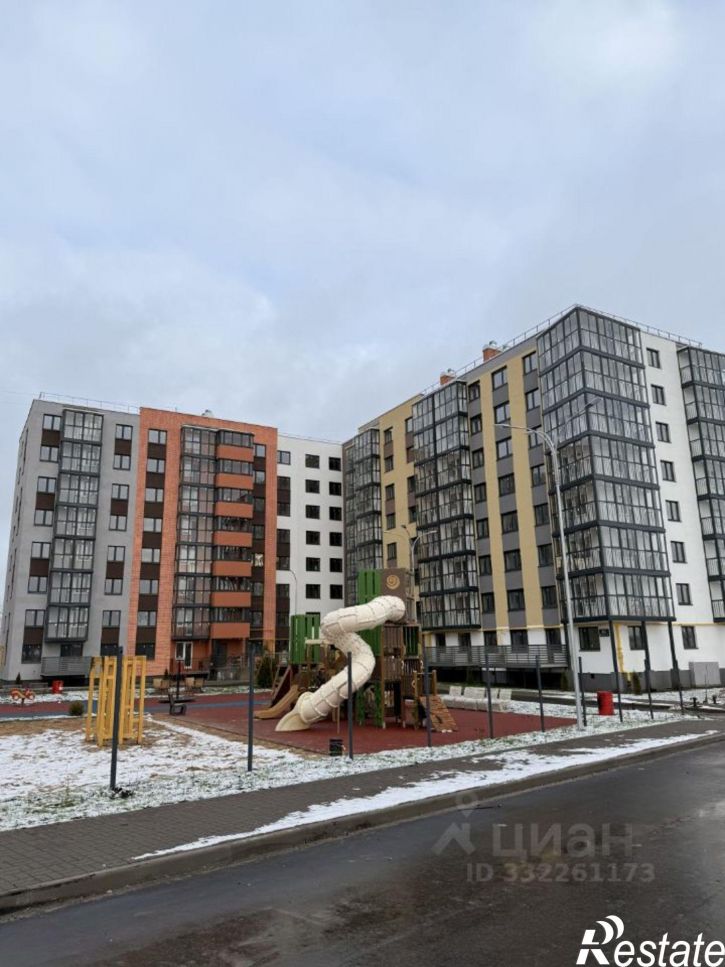 1-комн квартира в новом доме деревня Дерябиха, 83