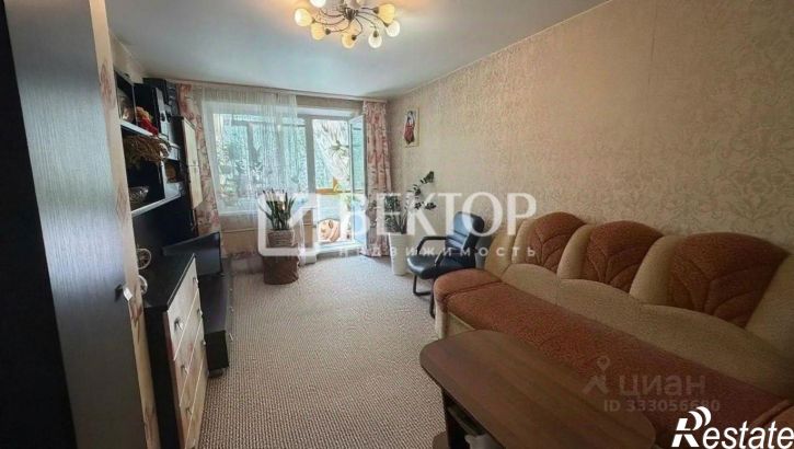 3-комн квартира ул Школьная, 15,  д. 15