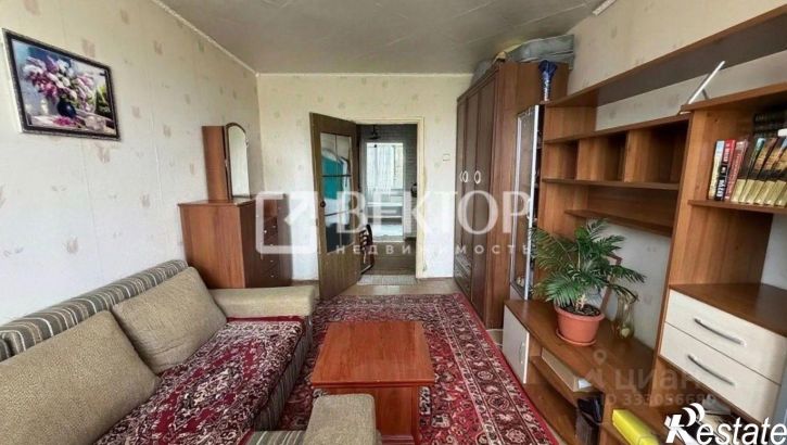 3-комн квартира ул Школьная, 15,  д. 15