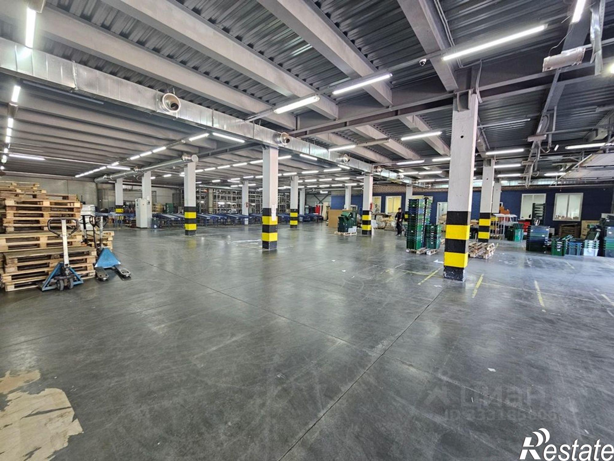 Купить производственную площадь за 330 000 000 рублей