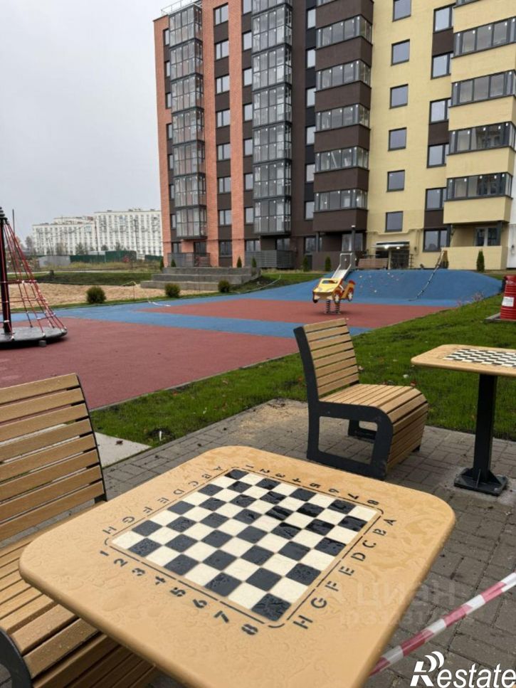 2-комн квартира в новом доме деревня Дерябиха, 83