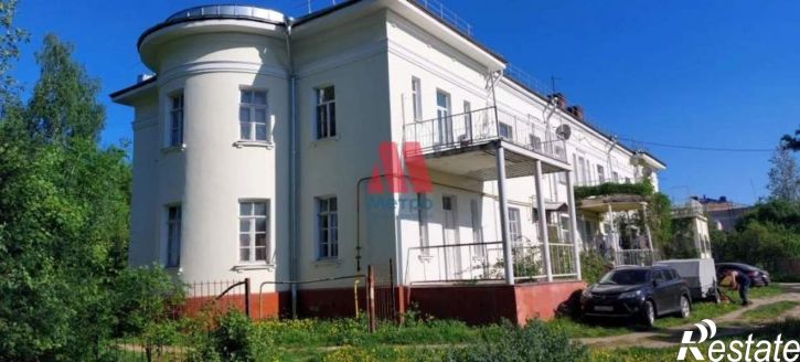 4-комн квартира Больничная ул., д.3