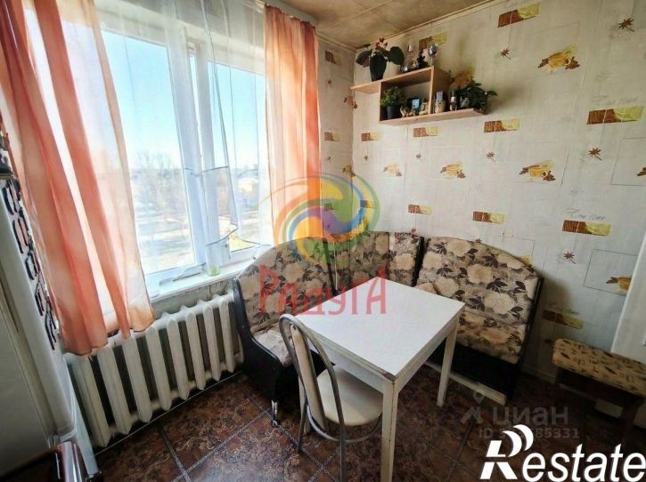 3-комн квартира улица 70 лет Октября, 3,  д. 3