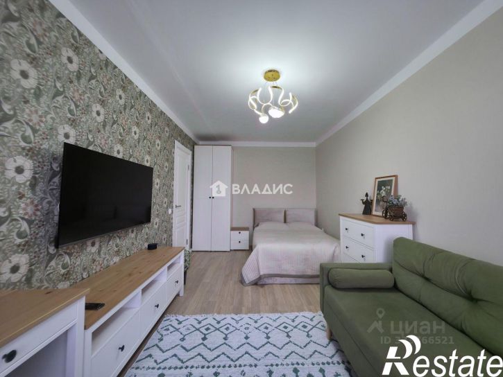 1-комн квартира улица Гагарина, 1А,  д. 1А