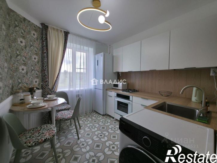 1-комн квартира улица Гагарина, 1А,  д. 1А