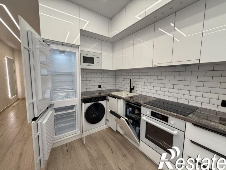 2-комн квартира Бухарова, 1И