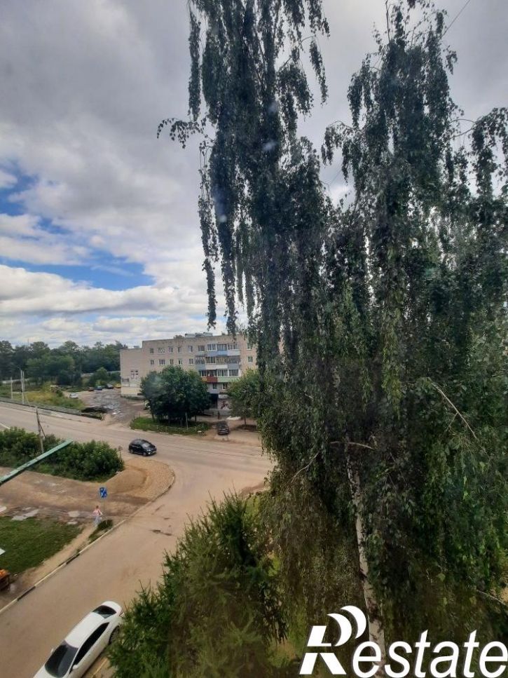 2-комн квартира Возрождения ул, 11
