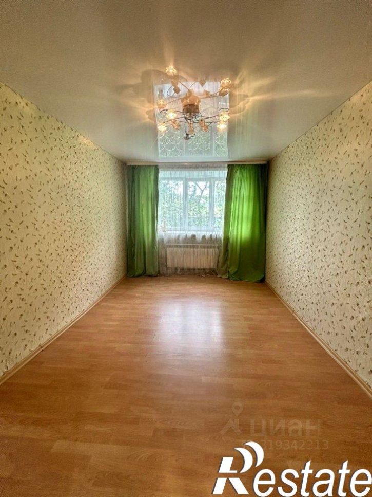 2-комн квартира м/р Гагарина, 17,  д. 17
