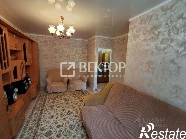 2-комн квартира улица Новожёнова, 14,  д. 14
