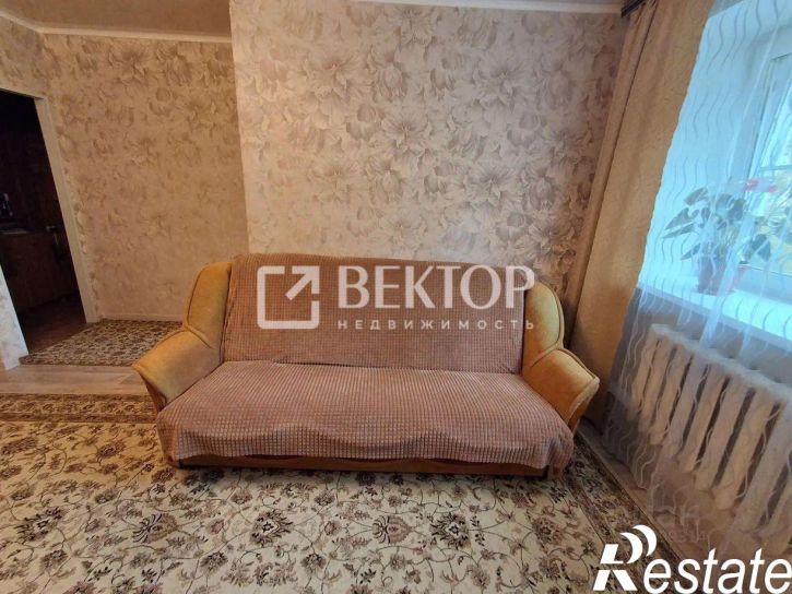 2-комн квартира улица Новожёнова, 14,  д. 14