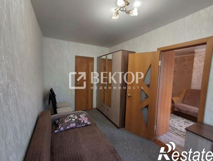 2-комн квартира улица Новожёнова, 14,  д. 14