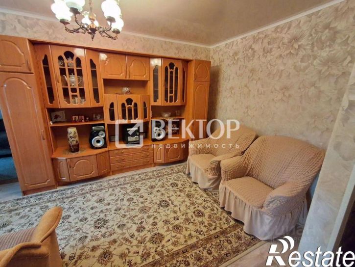 2-комн квартира улица Новожёнова, 14,  д. 14