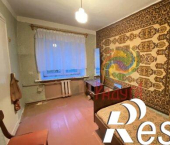 2-комн, 42кв м, этаж 3/5 улица Новожёнова, 14